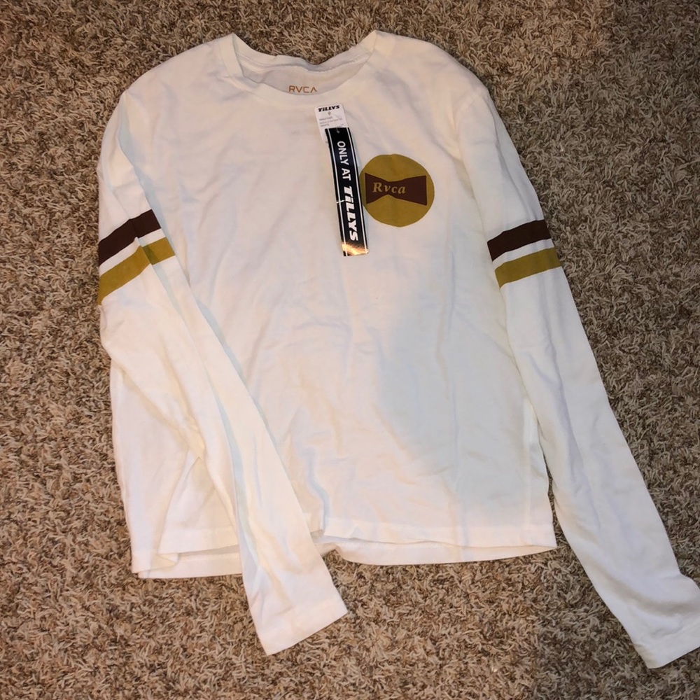 LONG SLEEVED SHIRT